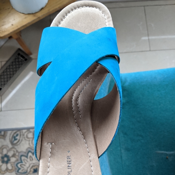 Donald J Pliner Women's Syna Sandals - Picture 5 of 16